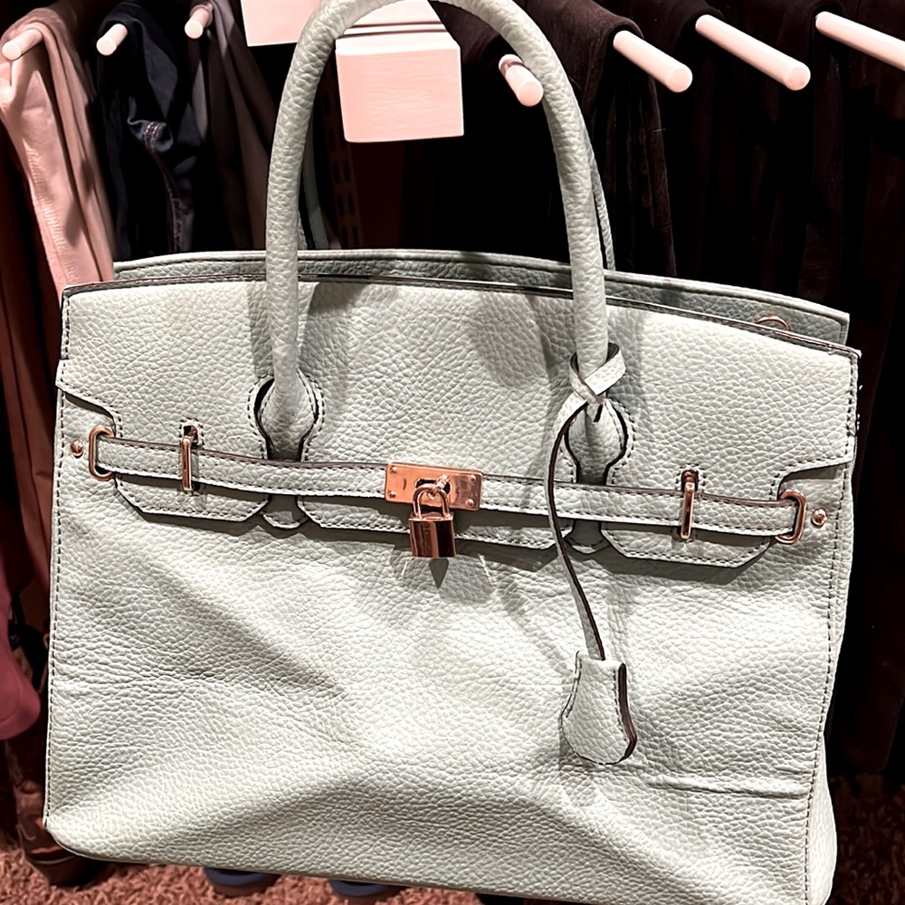 JustFab, large, Seafoam Green handbag. Very gently used.